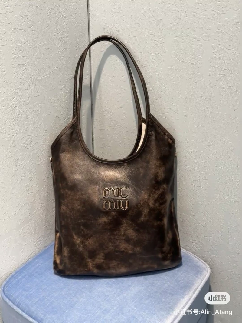 Miu Miu Tote Bags